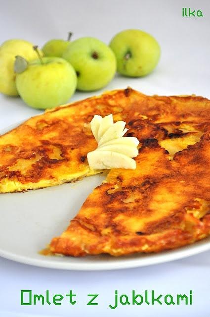 Omlet z jabłkami