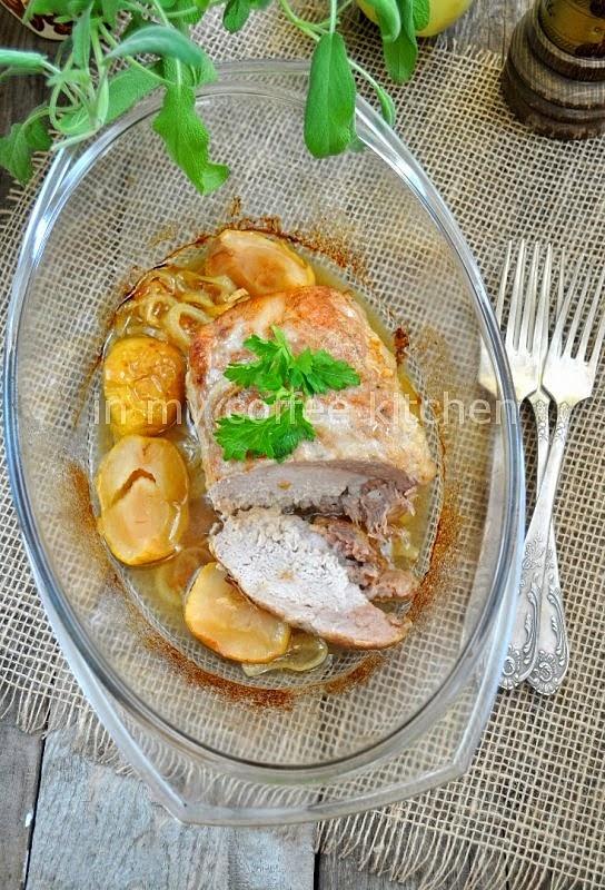 Schab pieczony z jabłkami