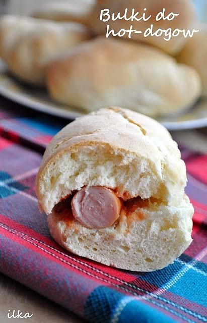 Bułki do hot-dogów
