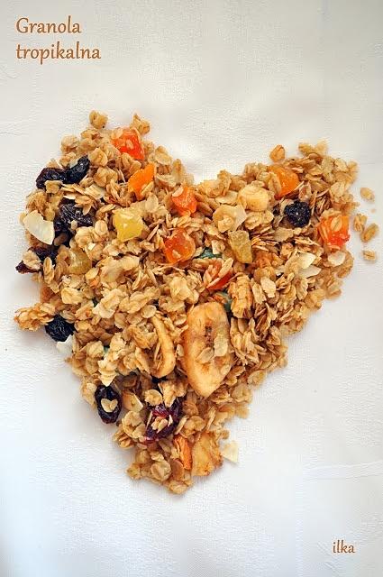 Granola tropikalna