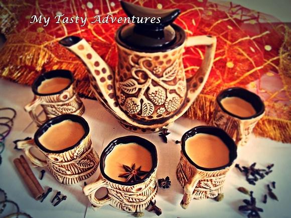 Indian spiced tea - chai z przyprawami i mlekiem