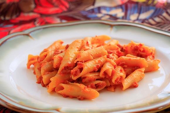 Ragu di prosciutto crudo z szynki parmeńskiej