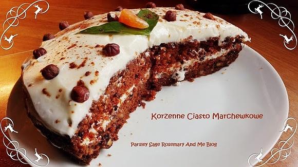Korzenne ciasto marchewkowe - proste i świąteczne