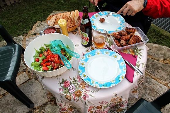 Grillowanie - jak zacząć sezon grillowy i co przygotować