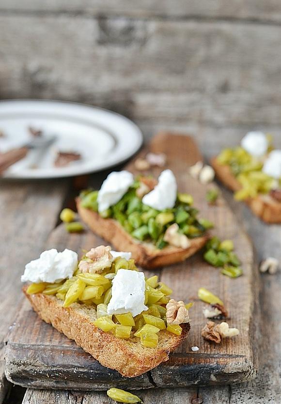 Bruschetta z fasolką szparagową