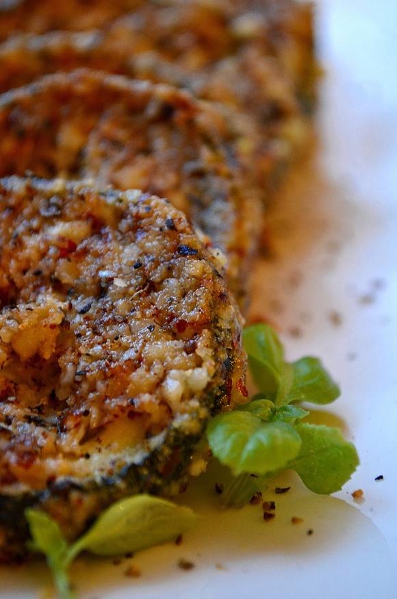 Talarki z cukinii w panierce migdałowo-parmezanowej