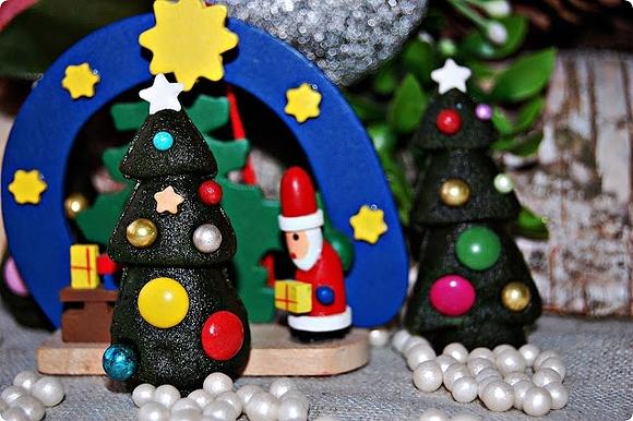 Marcepanowe choinki handmade