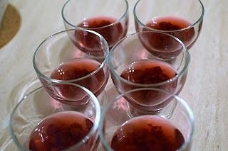 Deser z wiśniową frużeliną i mascarpone