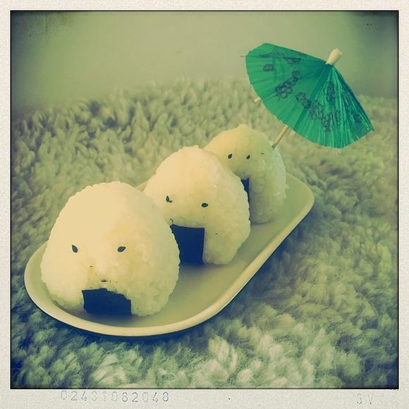 Onigiri - japońskie kulki ryżowe z nadzieniem