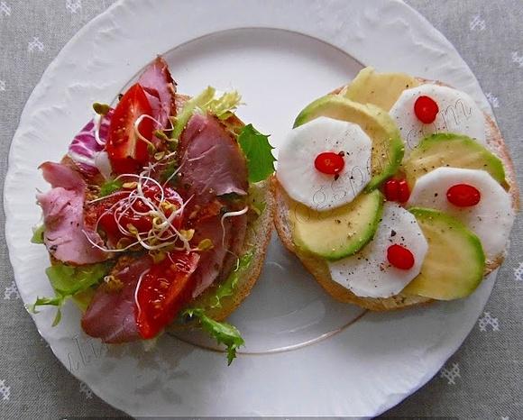 Kolorowe kanapki na śniadanie przekąski