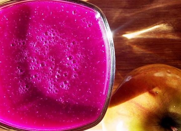 Koktajl z quinoa jabłkiem i burakiem