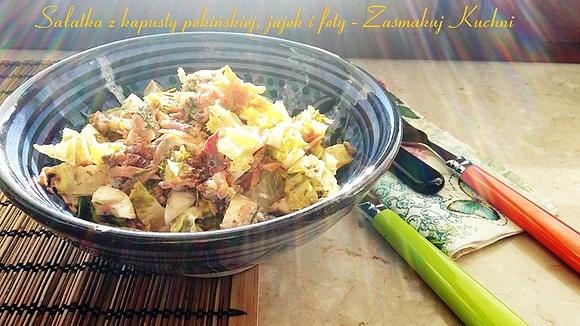 Sałatka z kapusty pekińskiej, jajek i fety