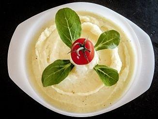 Puree z ziemniaków - przepis na delikatne i puszyste ziemniaki