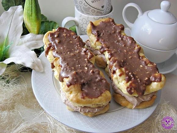 Eklerki z kakaowym kremem budyniowym