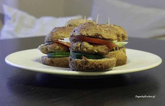 Mini burgery z mąki pełnoziarnistej - fit