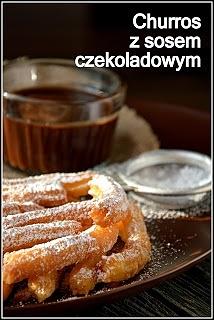 Churros z czekoladą – przepis na hiszpańskie ciasto ptysiowe do smażenia