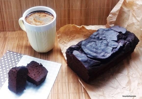 Ciasto czekoladowe fit bez mąki i cukru