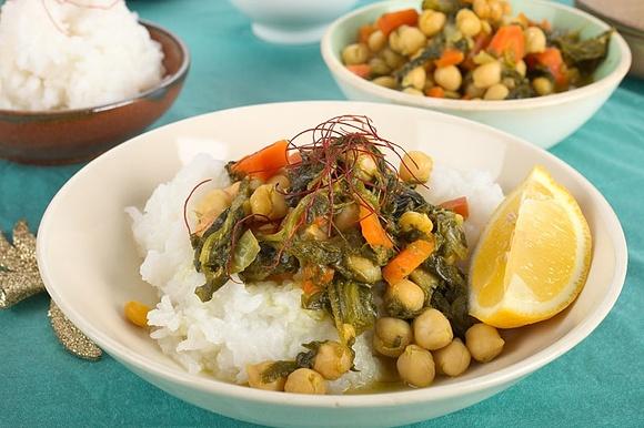 Wegańskie curry z ciecierzycą i kokosowym mlekiem