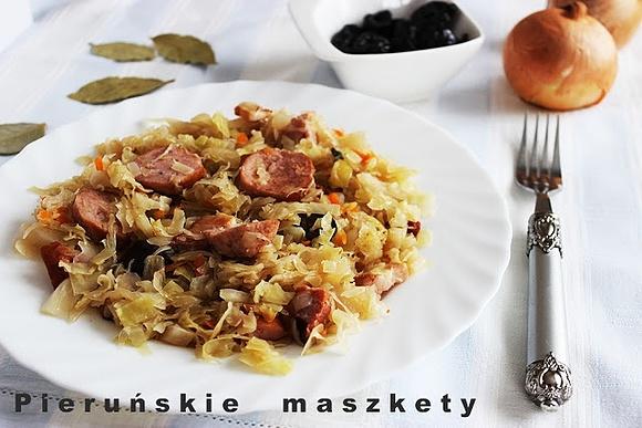 Kapusta z kiełbasą po śląsku