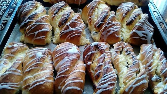 Drożdżówki z serem
