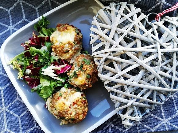 Pulpety pieczone z indyka i mozzarellą