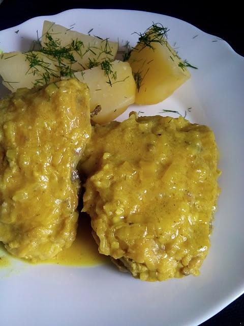 Udźce z kurczaka w sosie curry