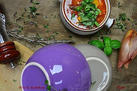 Zupa paprykowa z batatami