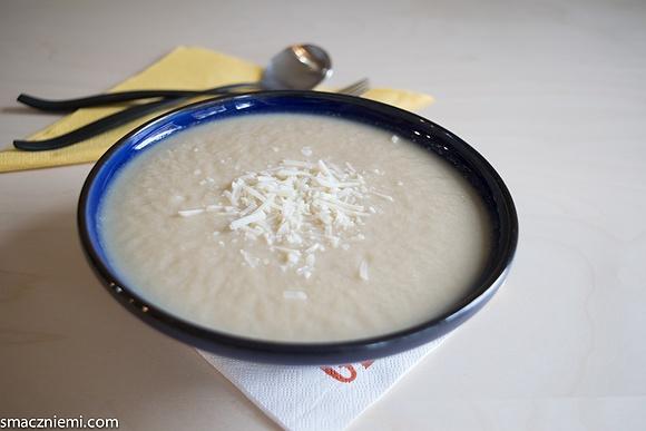 Zupa krem z kalafiora i cebuli