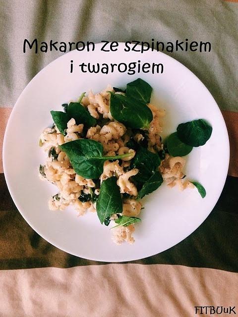 Makaron ze szpinakiem i twarogiem
