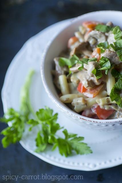 Grzybowe curry z papryką i fasolą