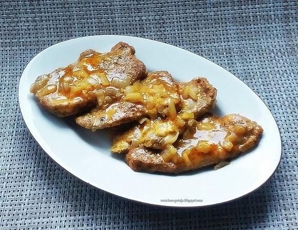 Schab w sosie majonezowo-ketchupowym