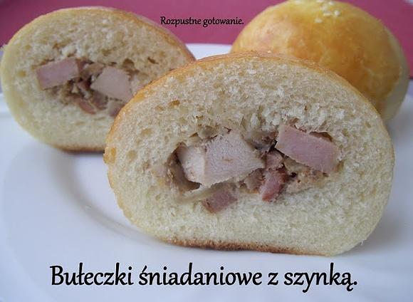 Bułeczki śniadaniowe z szynką