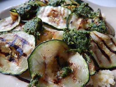 Cukiniowe carpaccio z kaszą jaglaną