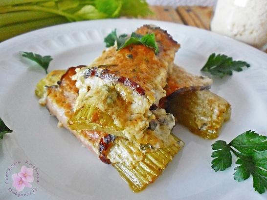 Przystawka z selera naciowego i szynki z parmezanem