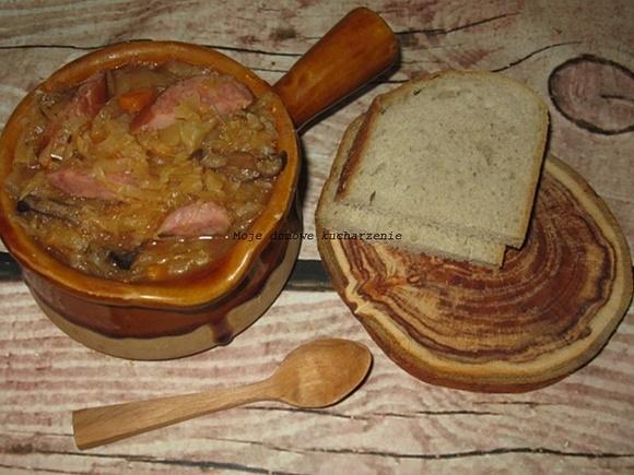 Bigos z grzybkami suszonymi