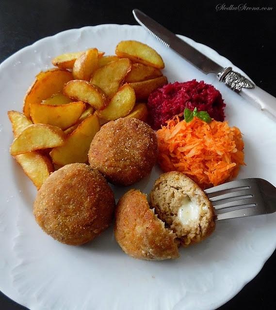 Kotlety mielone z mozzarellą – przepis na soczyste kotlety