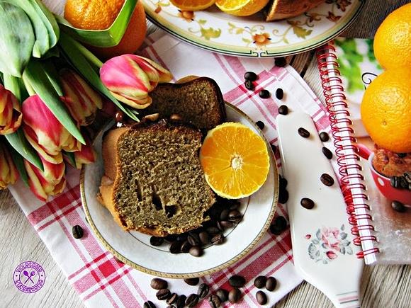 Babka kawowo-pomarańczowa z jogurtem