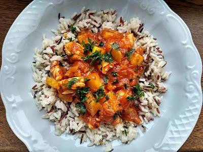 Słodkie risotto z kurczakiem i ananasem