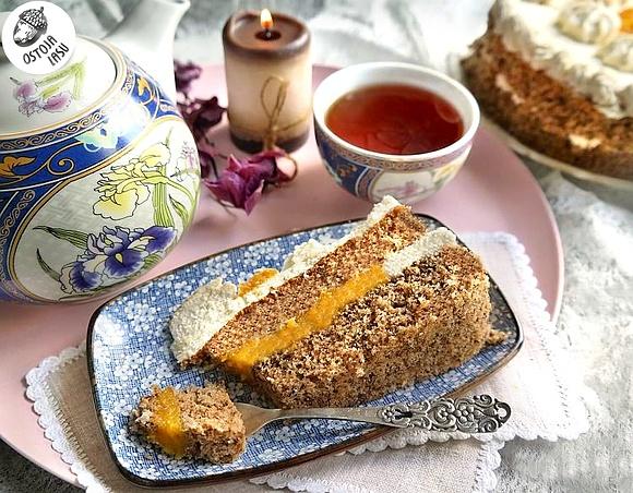 Herbaciany naked cake na wielkanocny stół