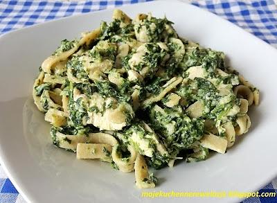 Tagliatelle z indykiem i szpinakiem