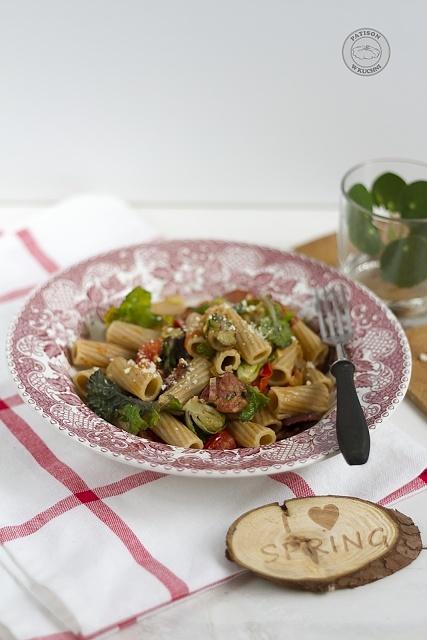 Makaron z Kalettes i chorizo