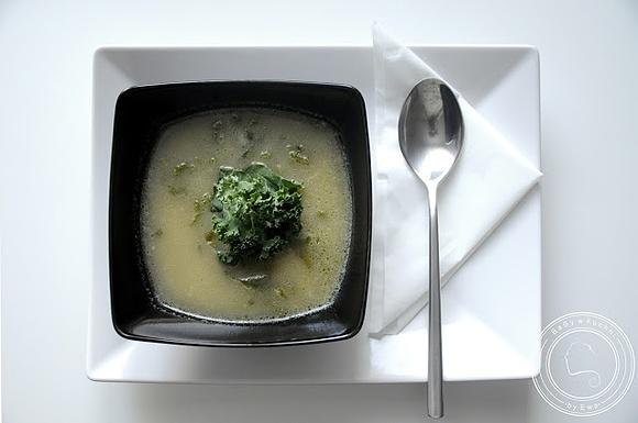 Caldo Verde – ziemniaczana zupa z jarmużem