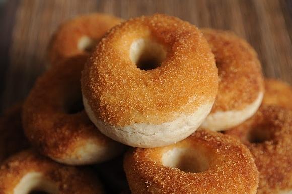 Pieczone pączki z dziurką