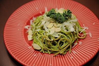 Makaron z pesto jarmużowym
