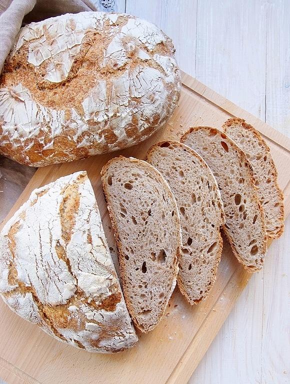Chleb z Vermont na mące orkiszowej