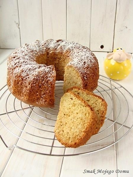 Śmietankowa babka budyniowa z wanilią i pomarańczą