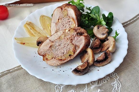 Roladki z kurczaka z orzechami