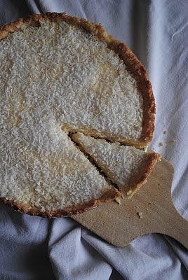 Kokosowy mazurek z kremem budyniowo-maślanym