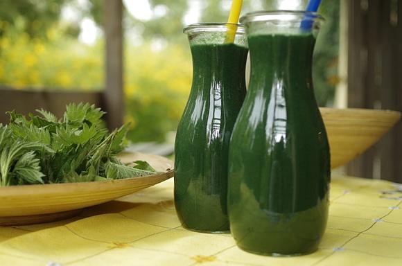 Zielony koktajl ze spiruliną – energetyzujący przepis