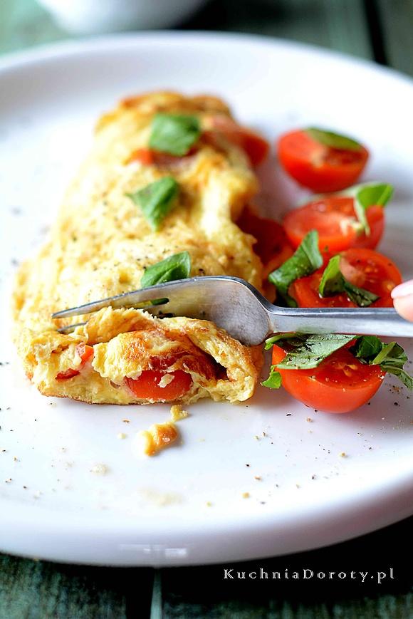 Omlet z Oscypkiem i Pomidorami